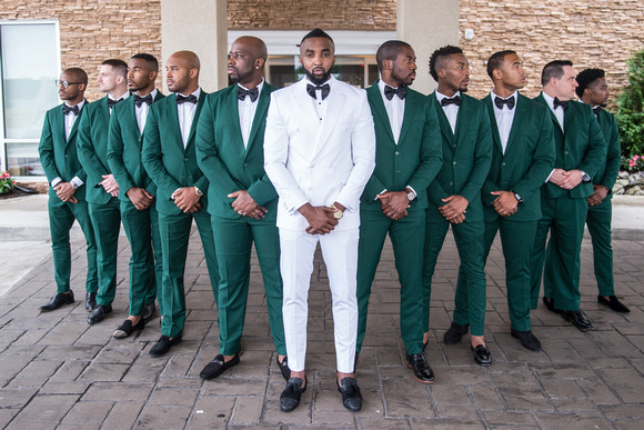 This Groom decided to represent his flag of Nigeria, for his wedding day.  Shot by Blue