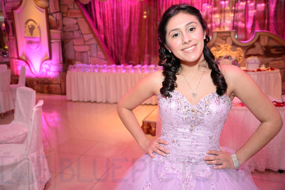 Quinceanera shot by Blue Pictorial