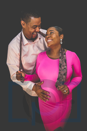Maternity Shoot by Blue Pictorial